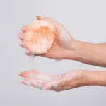 Bifull Cepillo Flexible Bio Flex Fuzz Melocotón (Ergonómico y Antitirones) - 1